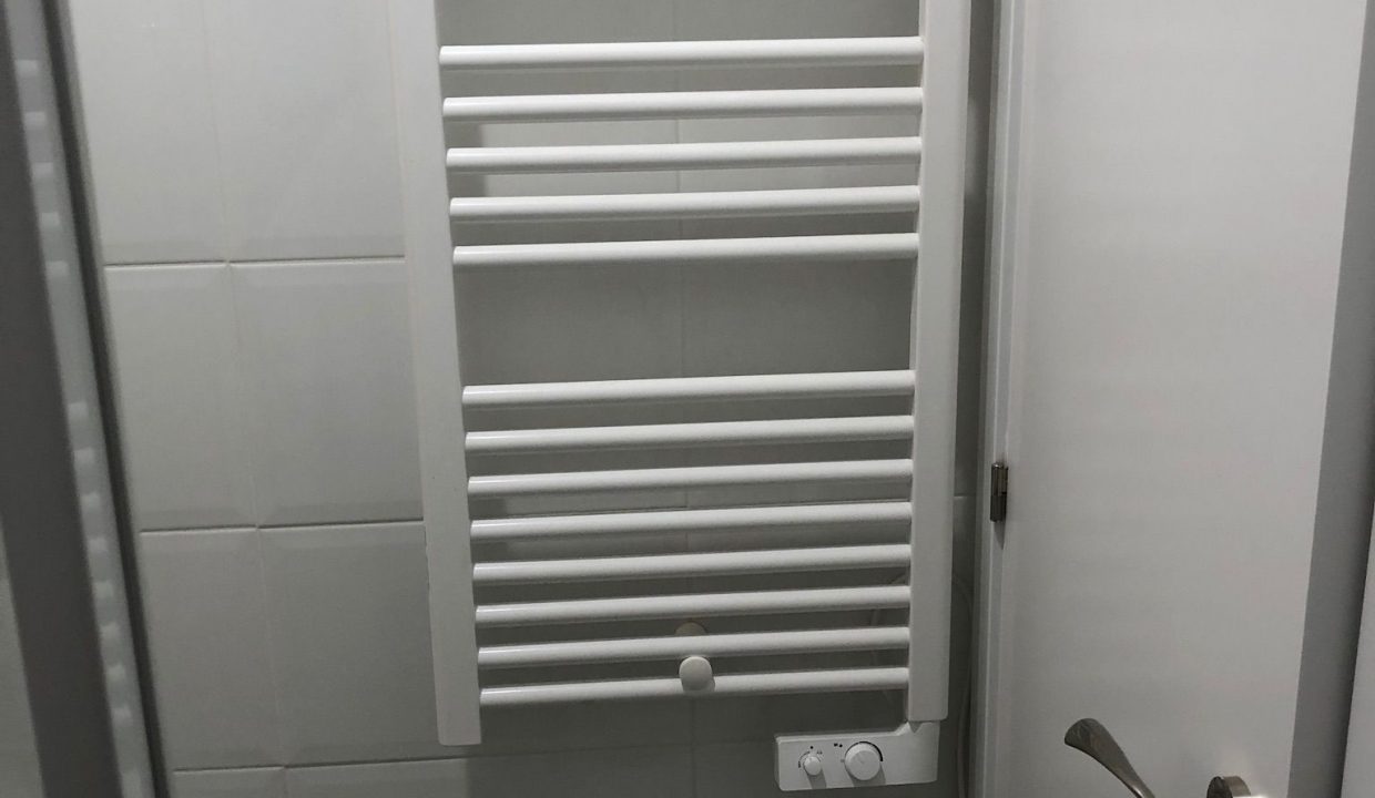 11e3b966-00f8-4cca-9bf6-f8338221ab37