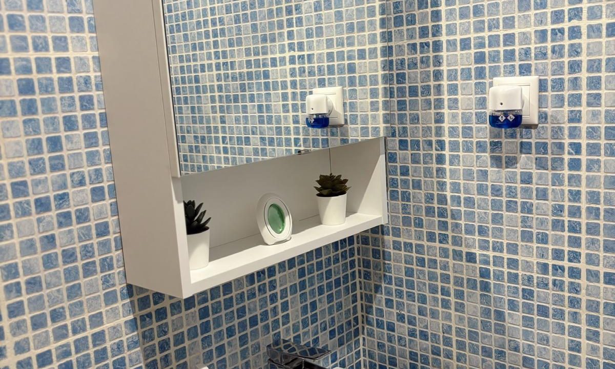 6a4def45-73a5-4e8c-9d0c-187b1b0e7782