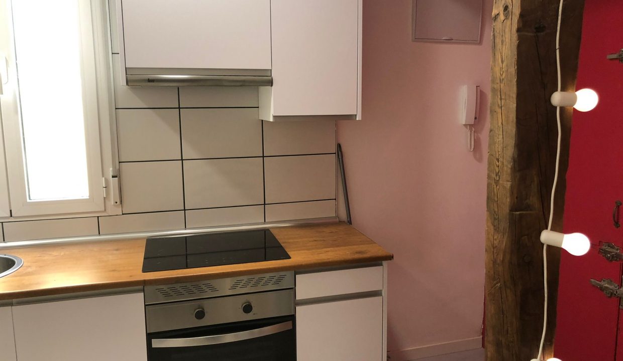 8fb63378-366d-44b6-9377-6331d28edb5f