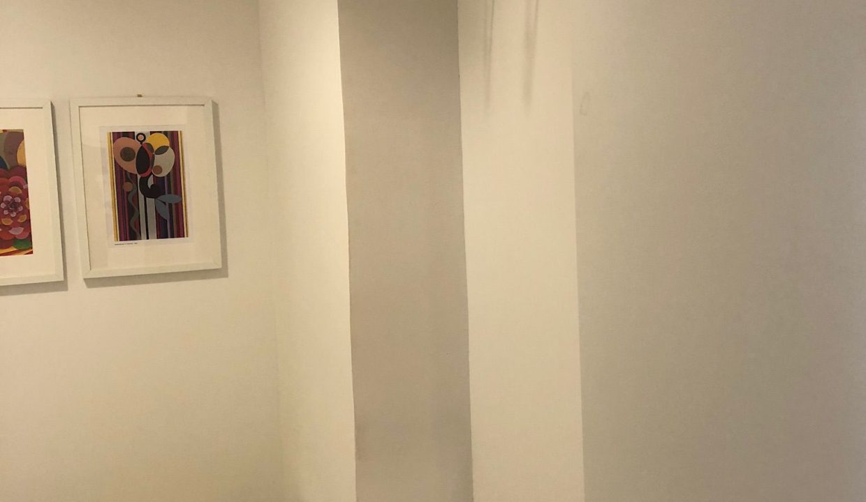 a39d286d-f47b-4995-a524-a7982ee95bf5