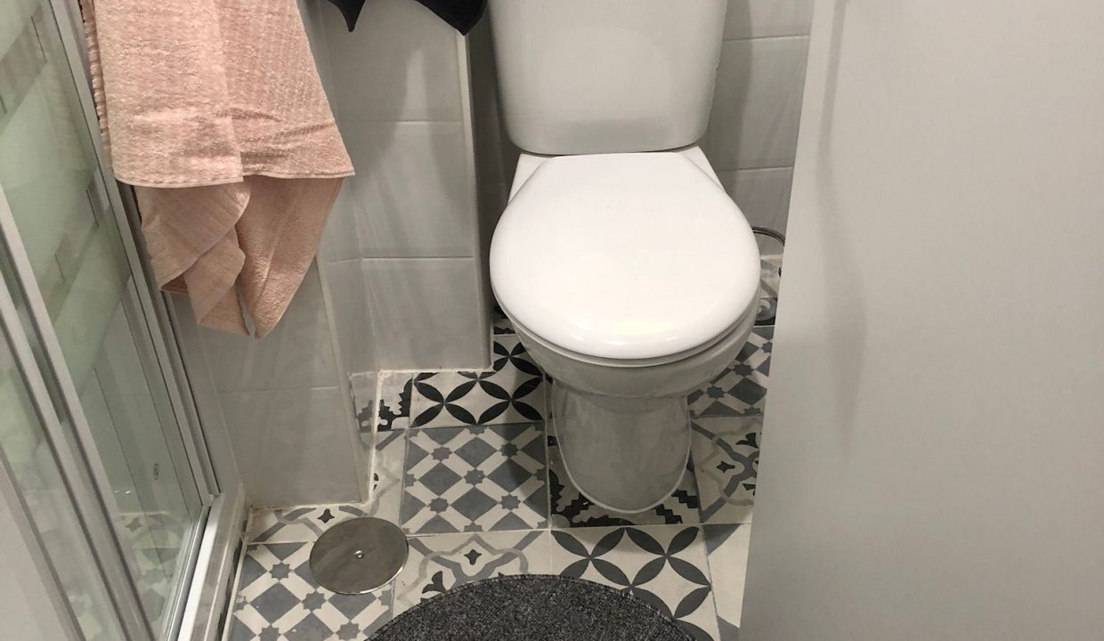 dbf9b960-3e09-4020-b5c3-f283ff52e0d2